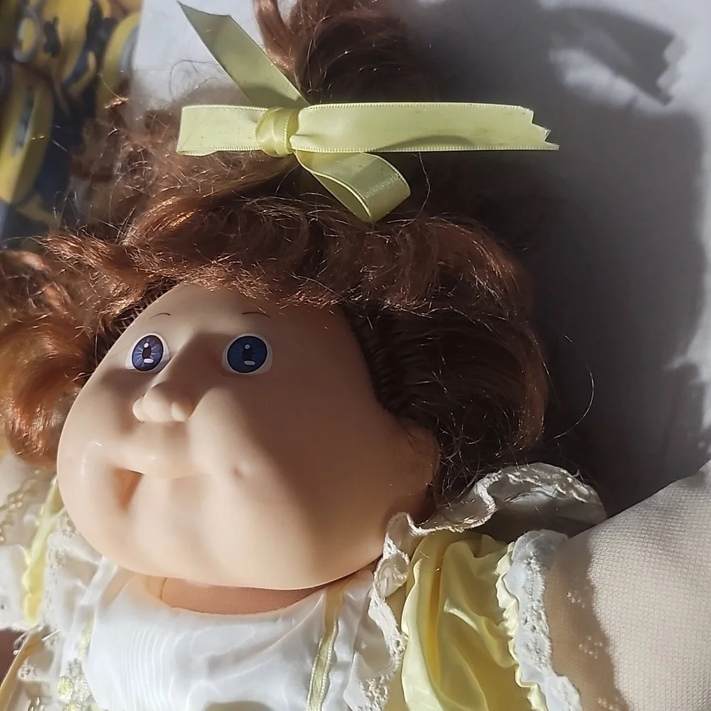 Cabbage Patch Doll with Birth Certificate and Adoption Records - Picture 12 of 12